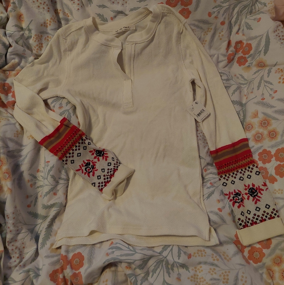 Free People NWT long-sleeved - We The Free